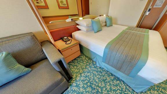 Ship accomodation
